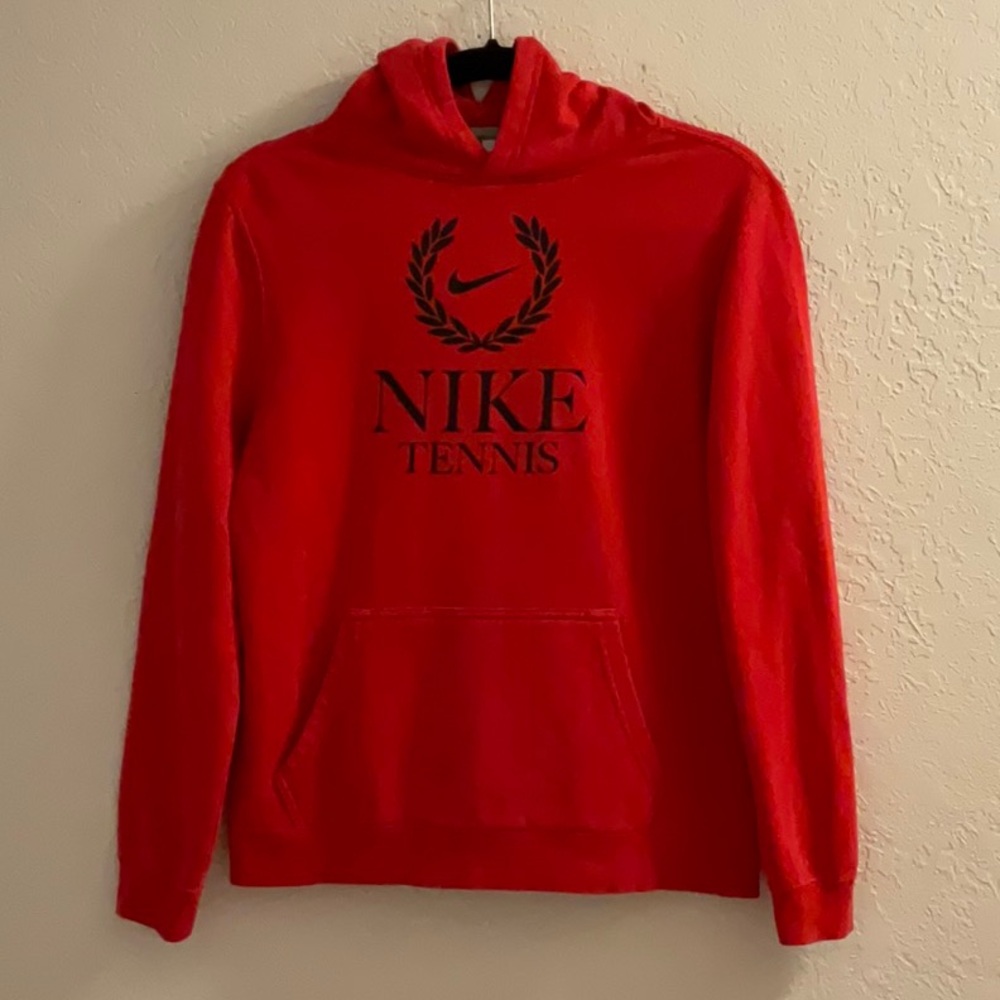 Nike - Big Kids Boy’s Swoosh Club Pullover Hoodie Boy’s Size XL - Red/Black
